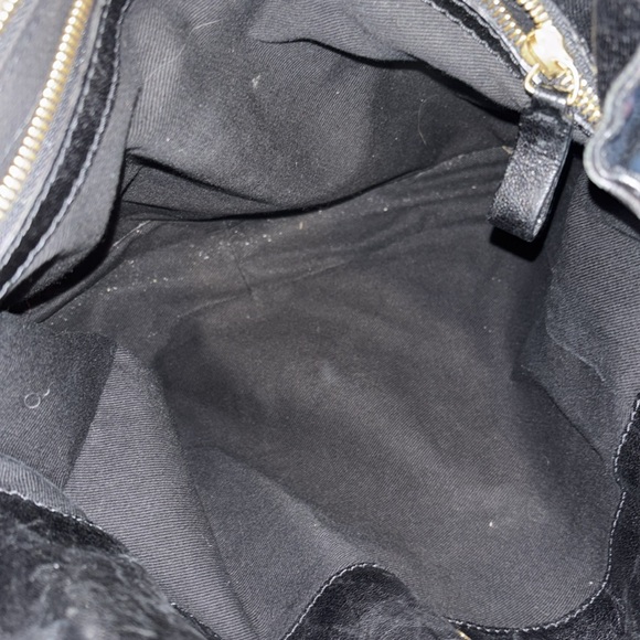 Gorgeous Valentino, black leather bag with dust bag original price $1395 - Picture 11 of 11